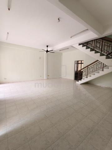 DOUBLE STOREY HOUSE berdekatan MESAMALL for SALE !!✨ 2