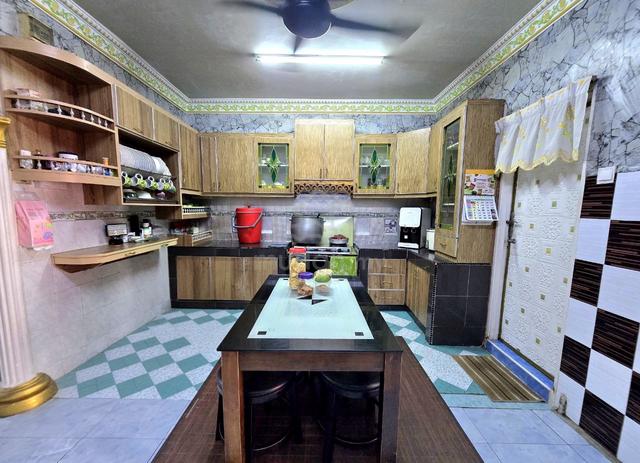 FREEHOLD 2 Tingkat Fully Renovated | Taman Meru Indah 1