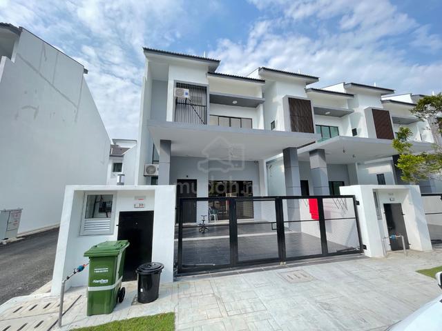 Lestarry Heights Ready Unit ENT LOT Double Storey House 1