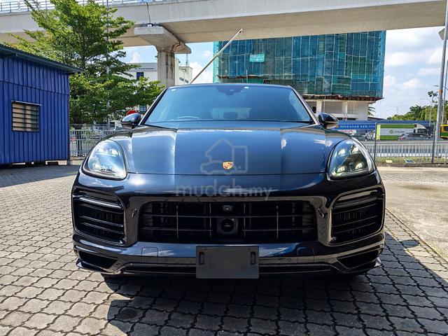 2022 Porsche CAYENNE GTS V8 4.0L (A) - 3