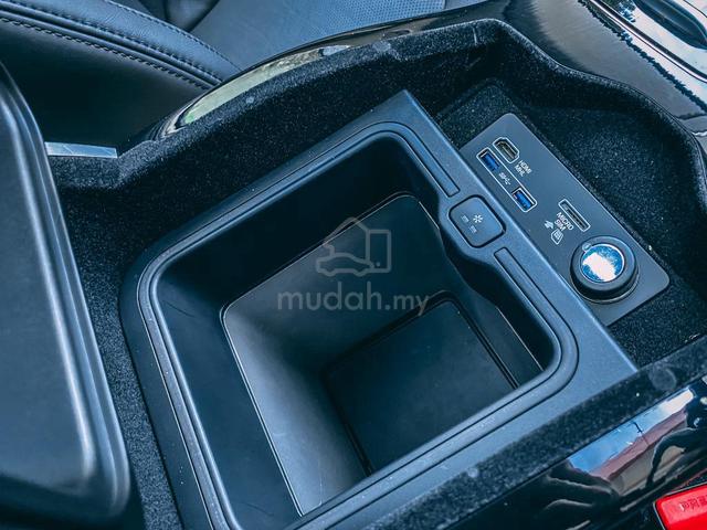 2018 Land Rover RANGE ROVER 3.0 VOGUE SDV6 (A) - 4