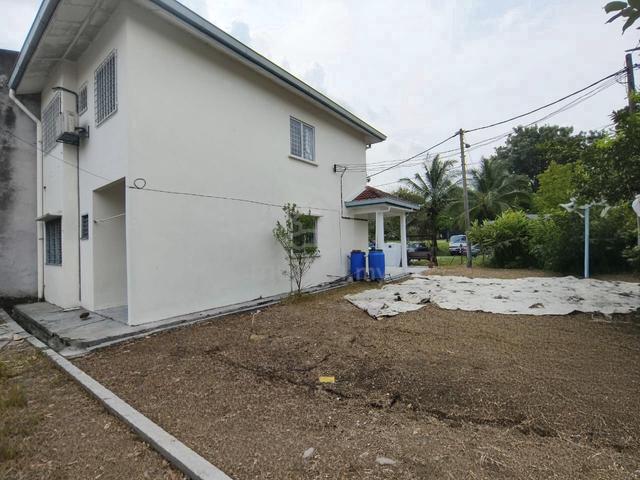 Facing Open Corner 2 Storey Lestari Putra Permai Equine Seri Kembangan 1