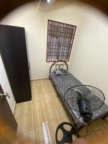 BUKIT TINGGI 1 ROOM RENTAL, BILIK SEWA BUKlT TINGGI 1,BATU NILAM 1E, C 3