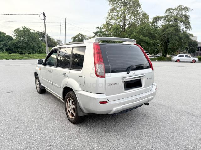 2004 Nissan X-TRAIL 2.0 LUXURY (A) TIP TOP NEGO - 2