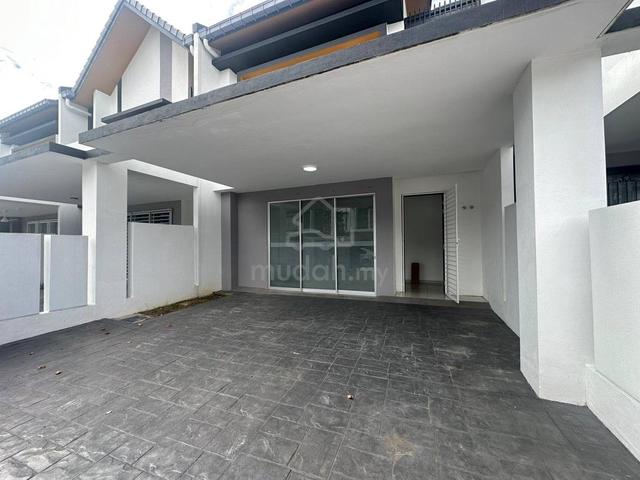 [💥GOOD CONDITION💥] 2 Storey Terrace Verna Serene Heights, Bangi 1