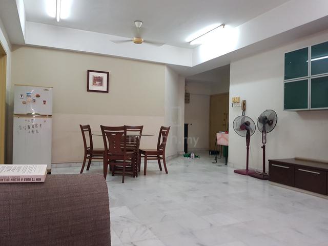 Villa Putra 1