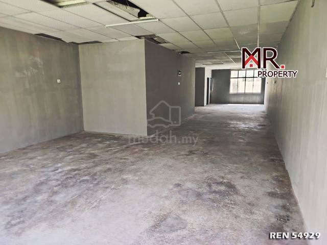 FACING ROAD 2nd Floor Shop Lot Taman Kampian FOR RENT 1