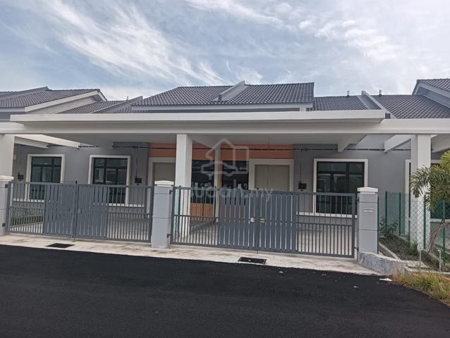 New House Freehold High Hill Single Storey 22 x 70 nr Cheng Melaka 1