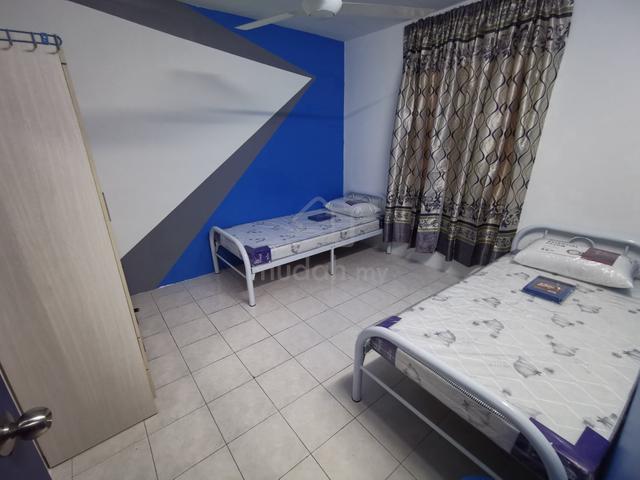 (DIRECT OWNER) Bilik Sewa Lelaki Muslim Damansara FullyFurnished+WIFI 1