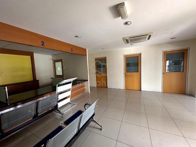 4 unit shop office at first floor (join) 1
