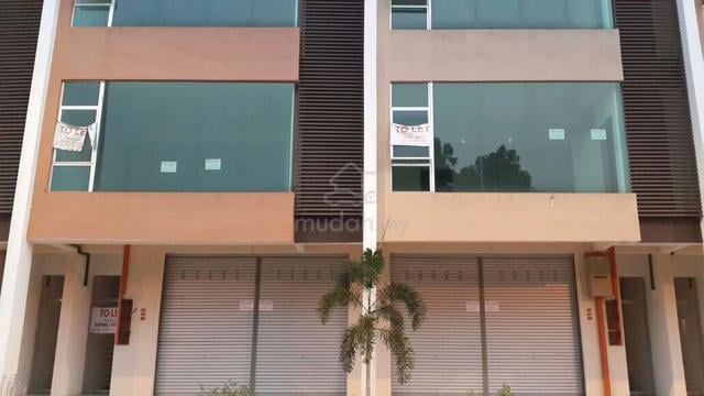 Matured Pusat Perniagaan Malim Permai 1