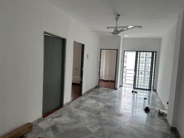 Teratai Mewah Condominium 1