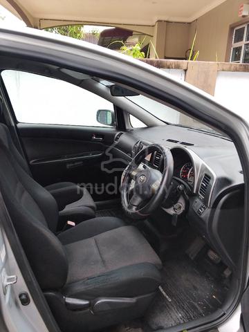 2003/06 Toyota WISH 2.0 G ANE10G (A) - 5