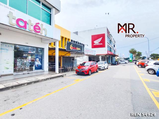 FACING MAIN ROAD Ground Floor Shop Lot Bakar Arang FOR RENT 1