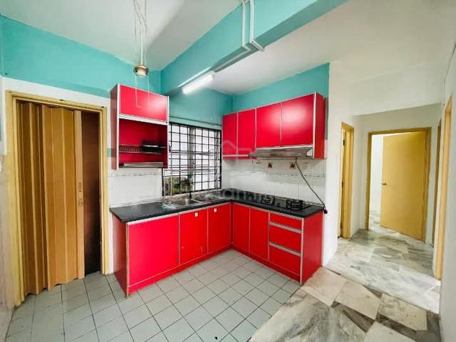 Pangsapuri Astana Alam 1 ( Blok Cindai ) 5