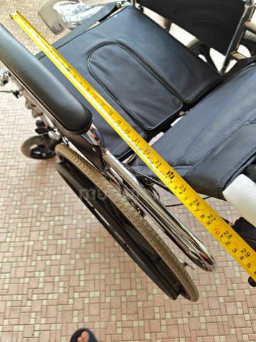 Reclining Commode Wheelchair with Head & Foot Rest - photo 5 of 6
