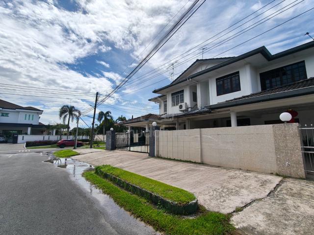 Semi Detached House 1