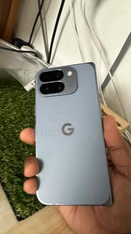 Google pixel 10 pro fold seldom use  - photo 4 of 6