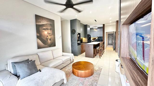 Anyaman Residence 1