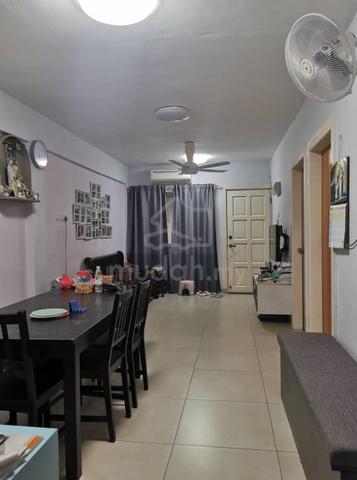 Flat Taman Mawar 2