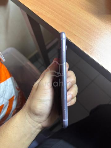 IPHONE 11 - 128gb - Purple - photo 4 of 6
