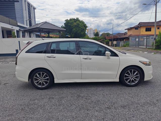 Honda STREAM 1.8 i-VTEC RSZ FACELIFT (A)like new - 5