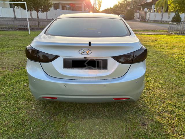 2013 Hyundai ELANTRA 1.8 PREMIUM (A) - 4