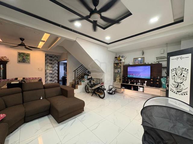 Seri Orkid / Mutiara Rini / Taman Universini / Skudai / Renovated 1