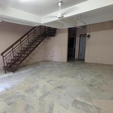 [Facing Open] FREEHOLD Double Storey Bandar Bukit Mahkota, Bangi 1