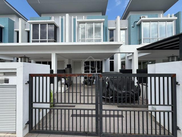 [Facing Garden] 2 Storey Terrace - Acacia, Bandar Tasik Puteri, Rawang 1