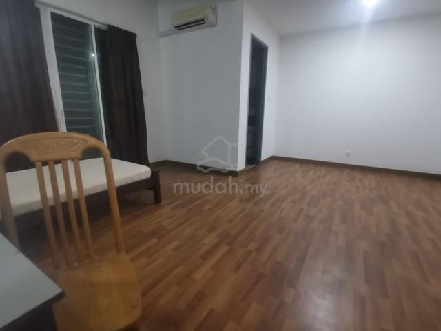 Partial Furn2-Storey Link House – Taman Tiara East, Semenyih 1