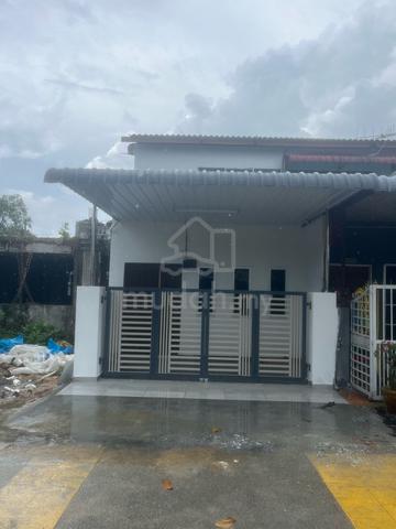 Rumah Teres 2 Tingkat Cantik di Taman Enggang Indah, Simpang Ampat 1