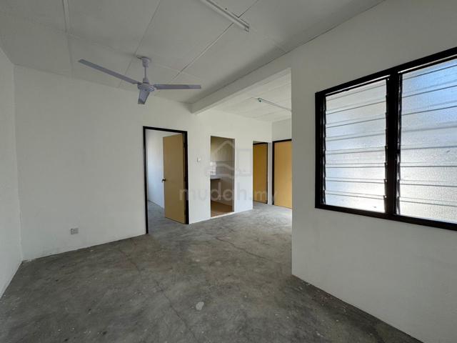 Palma Apartment (Bandar Country Homes) 1