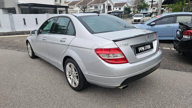 2010 Mercedes Benz E-CLASS 1.8 250 CGI BLUEEFCY - 4