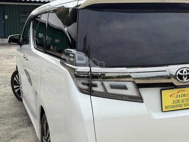 Toyota Vellfire 2.5 ZG (A) PILOT SEAT - 1