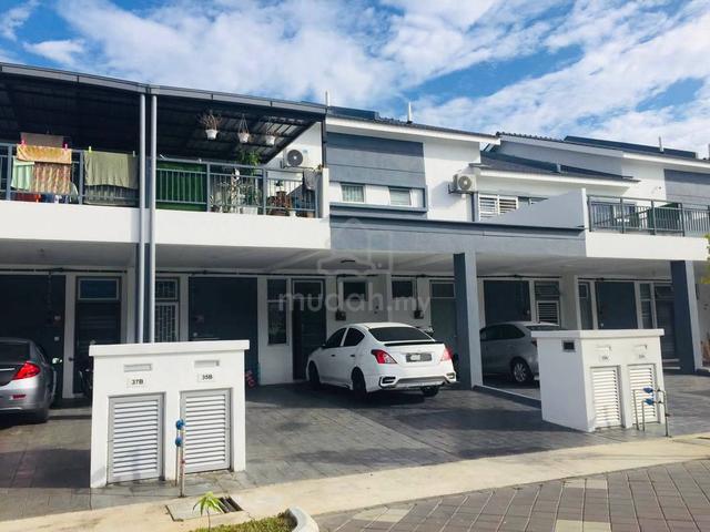 FOR RENT:  Townhouse Simfoni Perdana - Puncak Alam 1