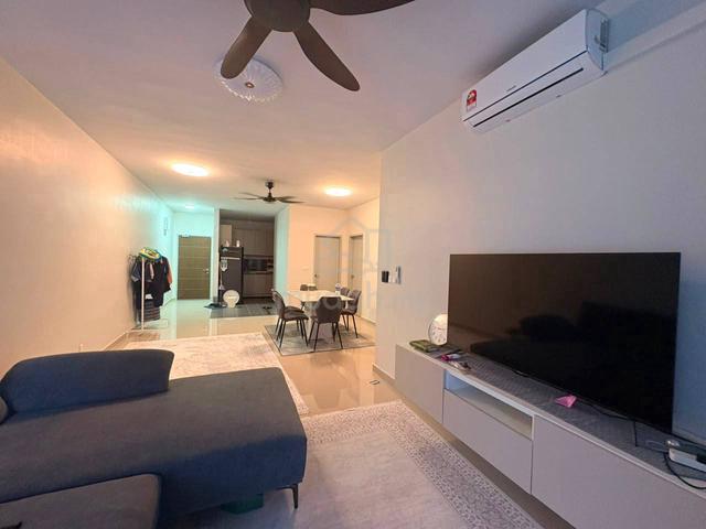 Admiral Residences 1