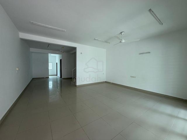 2 Storey Terrace At Sungai Ara Below Market Price Original Condition! 1