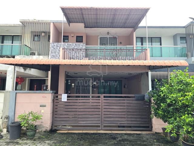 Double Storey House At Taman Pengkalan Tiara, Ipoh, Perak. 1