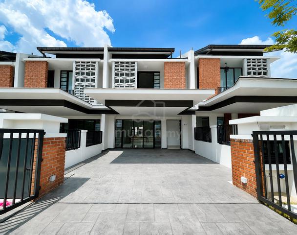 2 Storey Terrace House in Elmina Valley 5, Denai Alam For Sale. 1