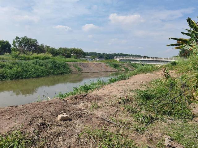 CORNER LAND! Bukit Beruang Residential Land, easy to access to town! 1