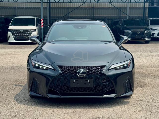 2022 Lexus IS300 F-Sport 2.0 - 2