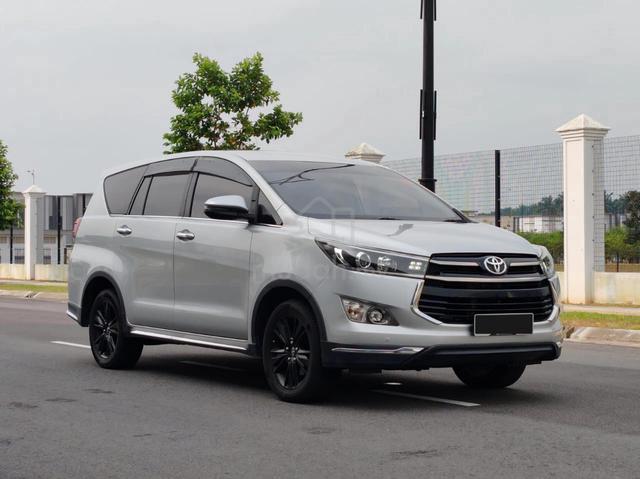 -2017 Toyota INNOVA 2.0 X (A) Mpv 6 Seat Full Loan - 5