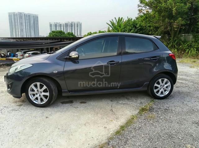 2014 Mazda 2 1.5 VR Hatchback Low Mileage - 5