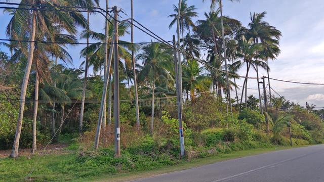 Tanah chalet Pantai Air Papan Mersing 1