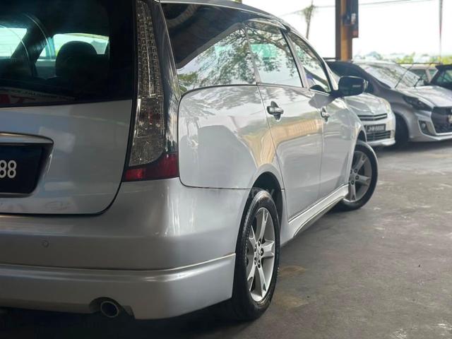 2009 Mitsubishi Grandis 2.4 (Auto) - 4