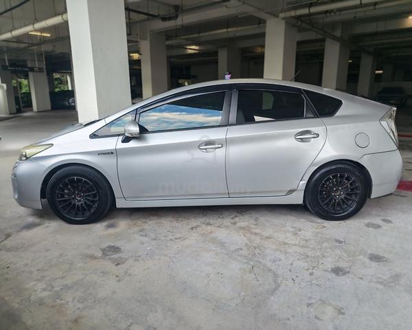2012 Toyota PRIUS 1.8 LUXURY (HYBRID) ZVW30R - 1
