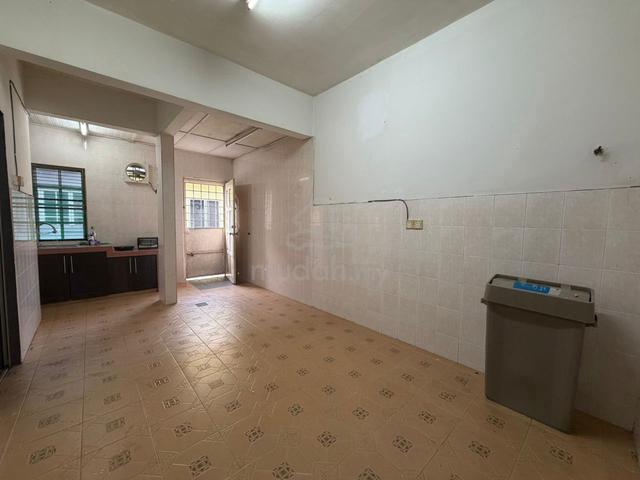 Extended 2-Storey Terrace House for Sale in Bandar Mahkota Cheras 1