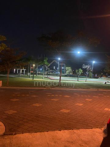 Puncak Alam , Irama perdana 1