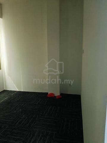 Bandar Puteri Puchong Office Space for rent ! 4